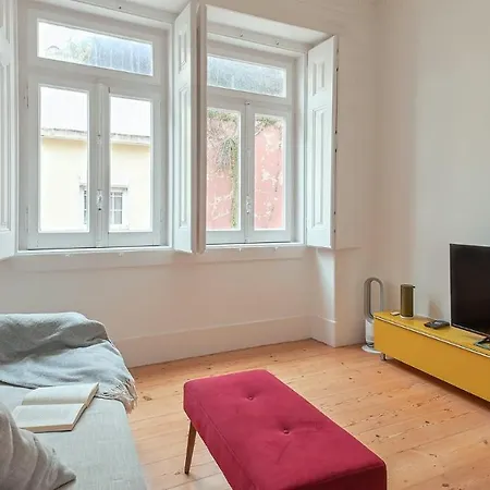 Plum Guide - Amber Lily Apartment
